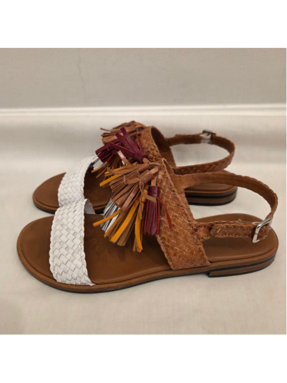 Women's FRAU Brown and White Tassel Sandals Size 8.5 - Picture 2 of 9